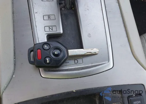 2012 Subaru Outback 2.5I Limited z USA, uszkodzony, nr VIN 4S4BRBLC7C3274973